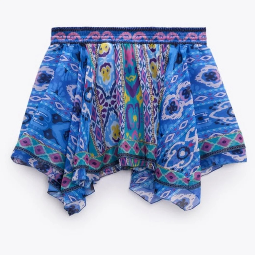 Zara Printed Asymmetric Short Skirt